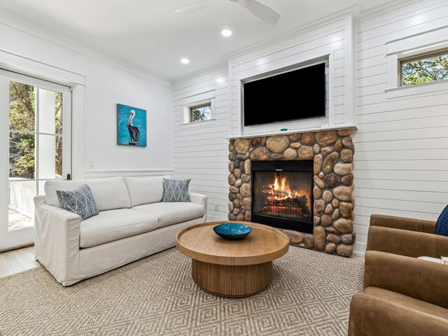 8 Gulf Mark Lane, Santa Rosa Beach, FL 32459