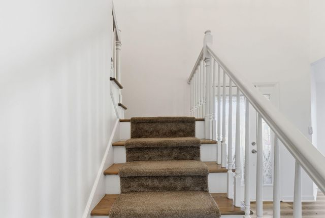 1021 Aderly Lane, Frankfort, KY 40601