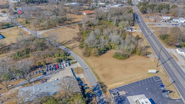 1209 7th Street S, Clanton, AL 35045