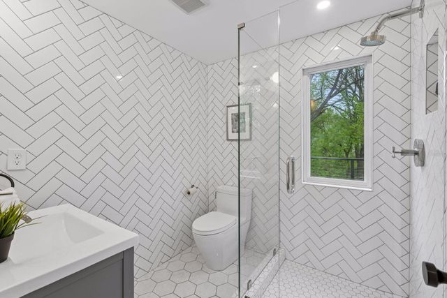 4301 Cedar Lake Road S, Saint Louis Park, MN 55416