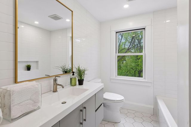 4301 Cedar Lake Road S, Saint Louis Park, MN 55416