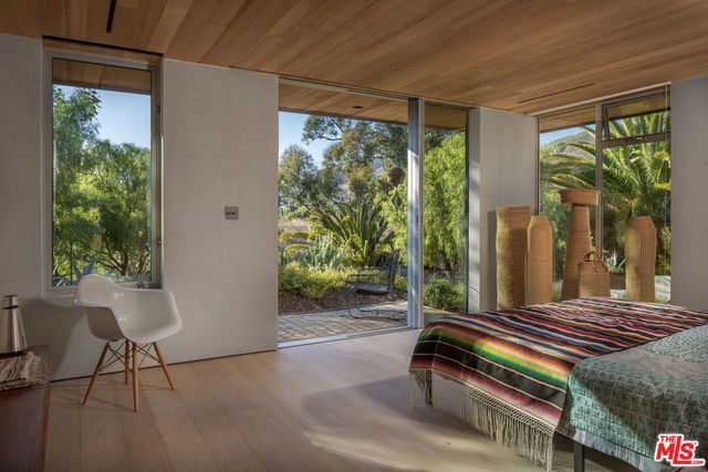 5927 Busch Drive, Malibu, CA 90265