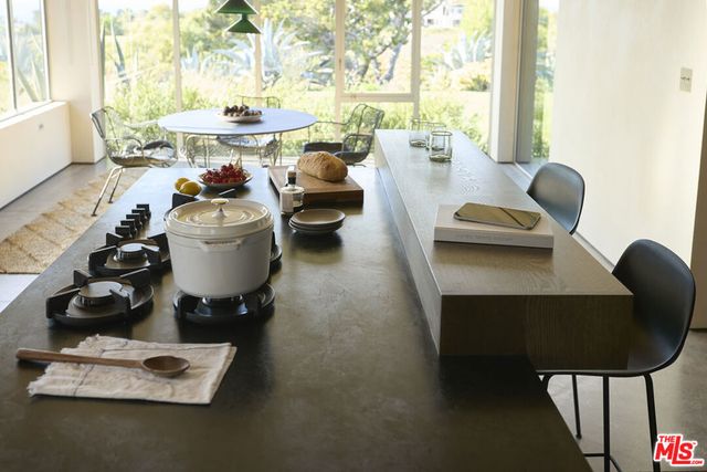 5927 Busch Drive, Malibu, CA 90265