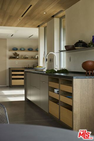 5927 Busch Drive, Malibu, CA 90265