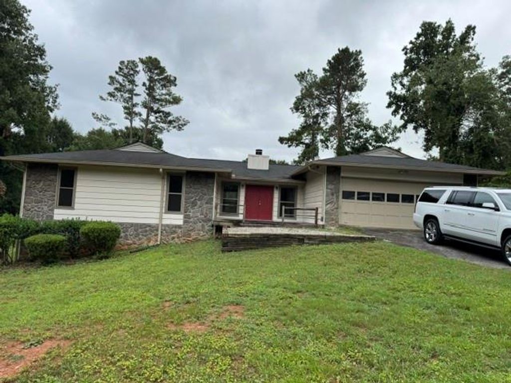 2627 Twin Oaks Drive SW, Marietta, GA 30064