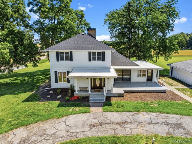 5843 W Dewey Road, Owosso Charter Township, MI 48867