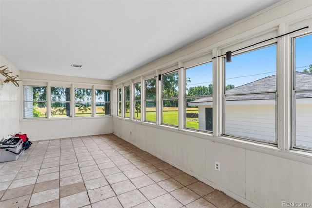 5843 W Dewey Road, Owosso Charter Township, MI 48867