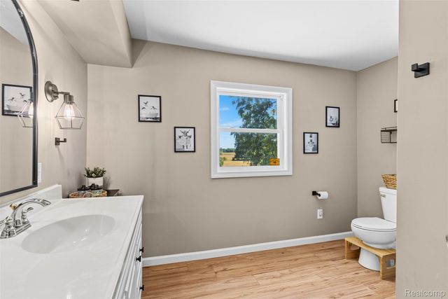 5843 W Dewey Road, Owosso Charter Township, MI 48867