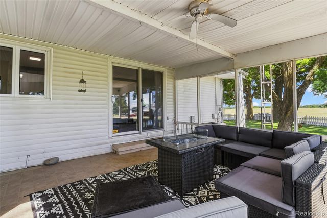 5843 W Dewey Road, Owosso Charter Township, MI 48867