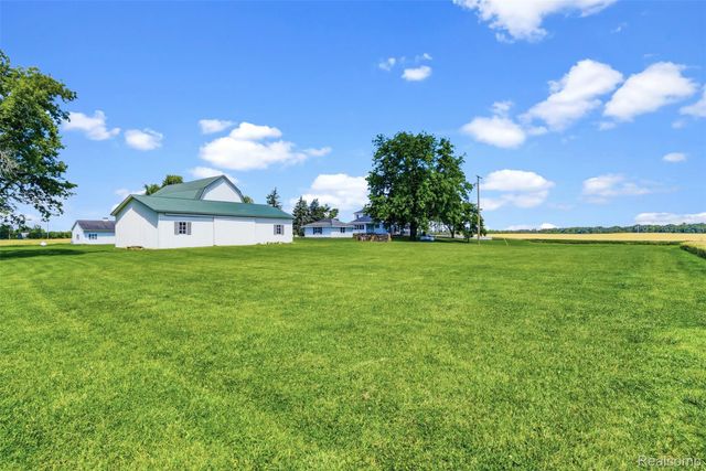 5843 W Dewey Road, Owosso Charter Township, MI 48867