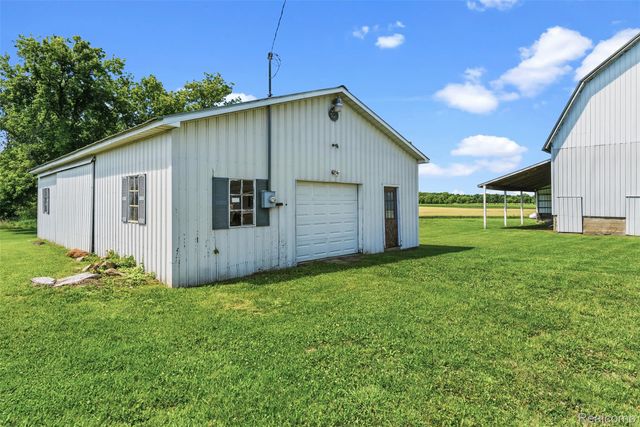 5843 W Dewey Road, Owosso Charter Township, MI 48867