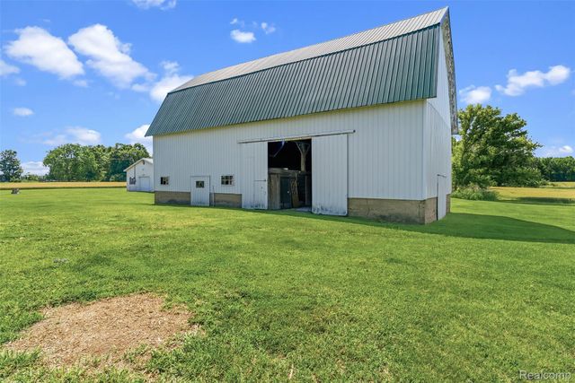 5843 W Dewey Road, Owosso Charter Township, MI 48867