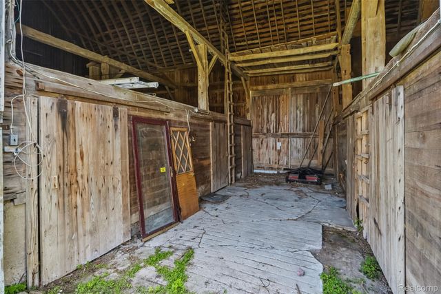 5843 W Dewey Road, Owosso Charter Township, MI 48867
