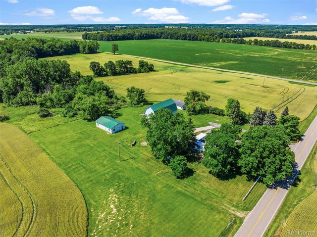 5843 W Dewey Road, Owosso Charter Township, MI 48867