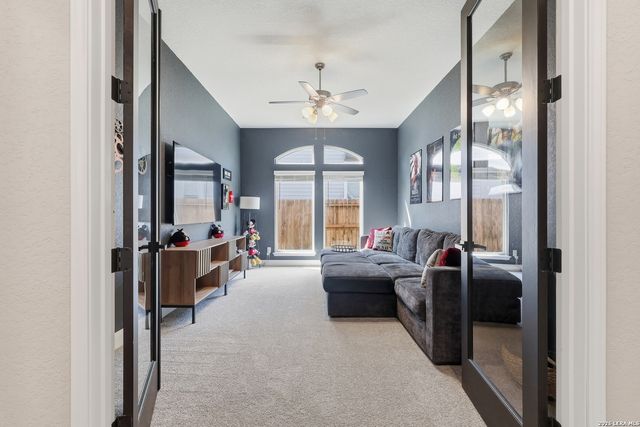 6549 Crockett Cove, Schertz, TX 78108