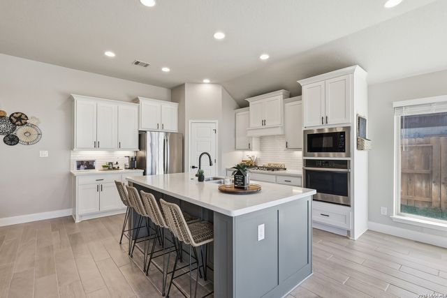 6549 Crockett Cove, Schertz, TX 78108