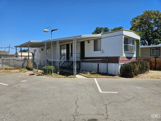 5000 Pierce Road 16, Bakersfield, CA 93308
