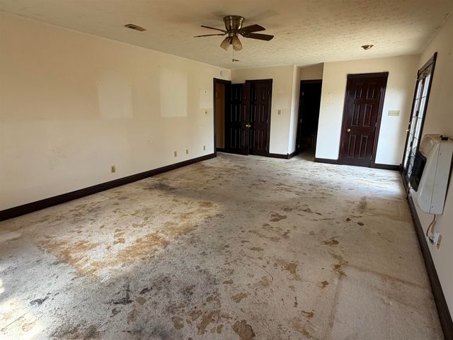 80 Naomi Lane, Ashland, KY 41102