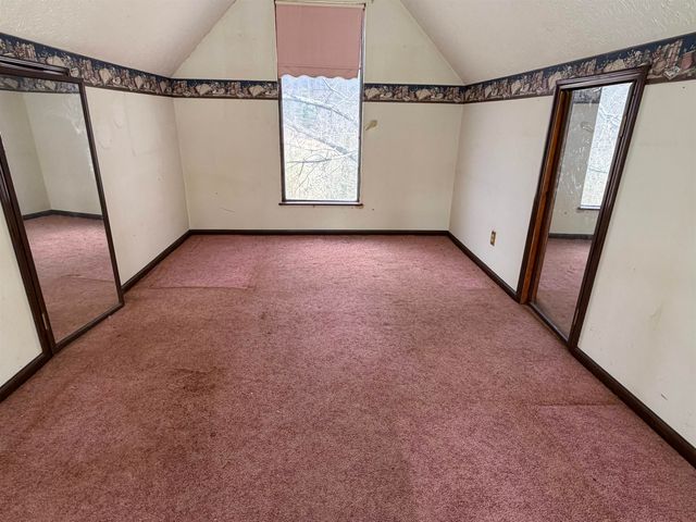 80 Naomi Lane, Ashland, KY 41102