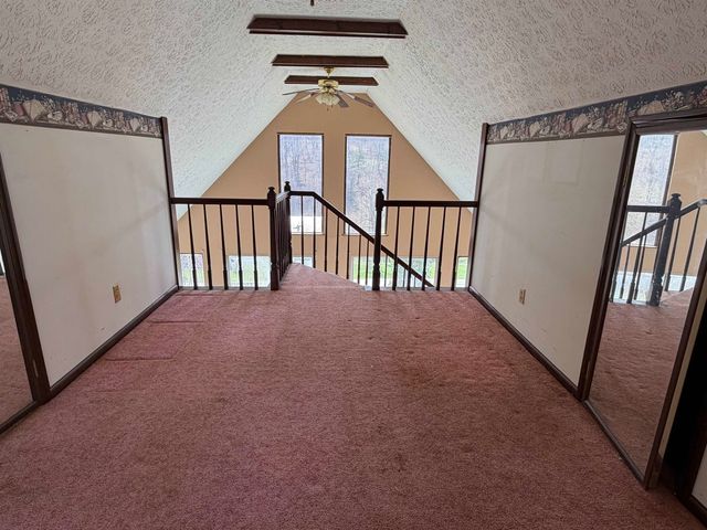 80 Naomi Lane, Ashland, KY 41102