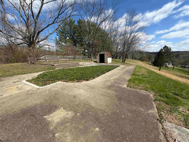 80 Naomi Lane, Ashland, KY 41102