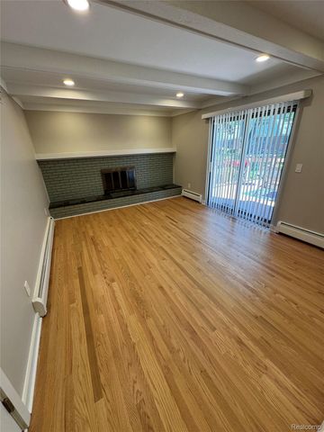 2481 WEXFORD Drive, Troy, MI 48084