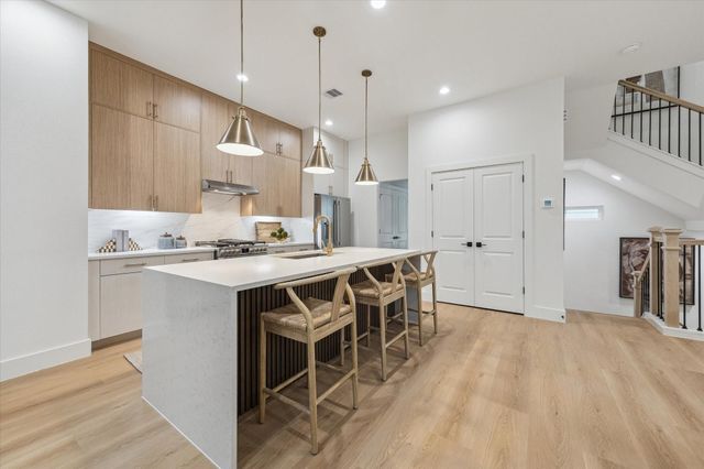 738 Curtin Street, Houston, TX 77018