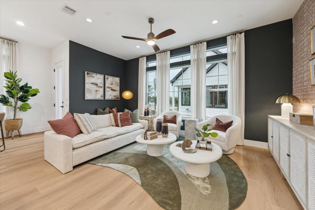 738 Curtin Street, Houston, TX 77018