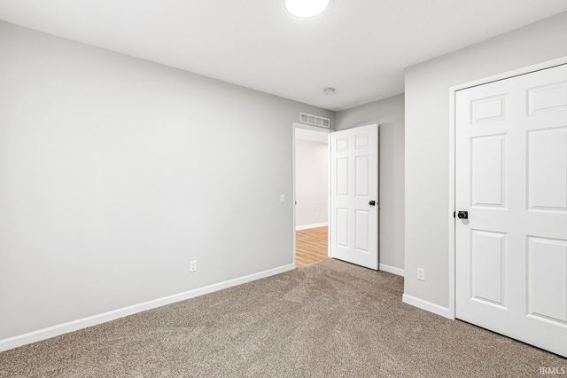 2512 Emerson Forest Parkway, South Bend, IN 46614