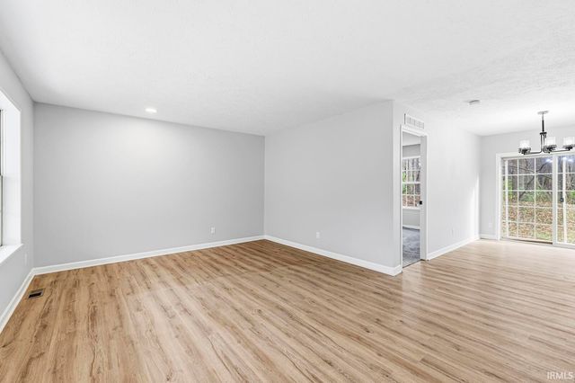 2512 Emerson Forest Parkway, South Bend, IN 46614