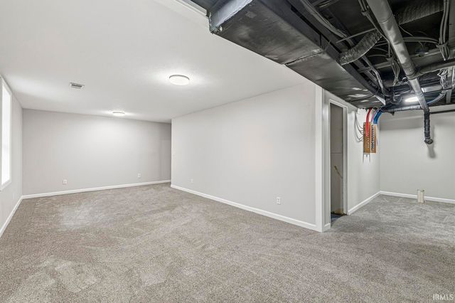 2512 Emerson Forest Parkway, South Bend, IN 46614