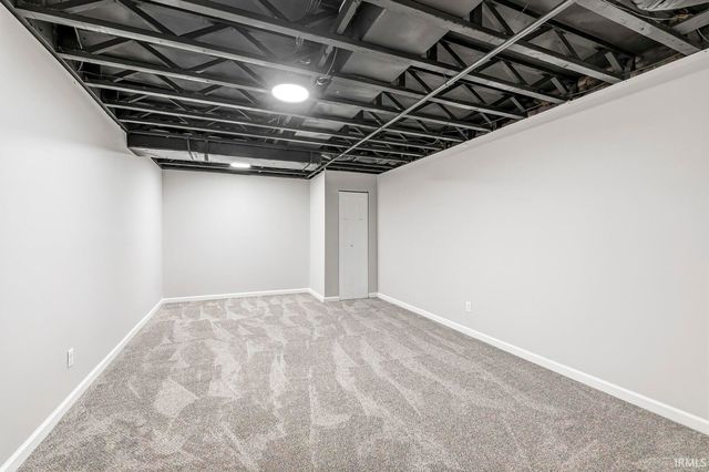 2512 Emerson Forest Parkway, South Bend, IN 46614