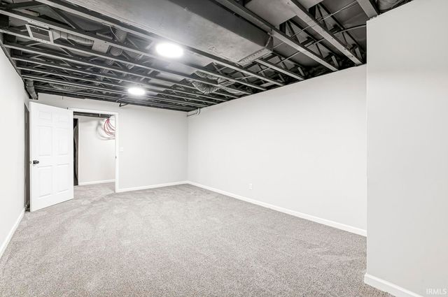 2512 Emerson Forest Parkway, South Bend, IN 46614