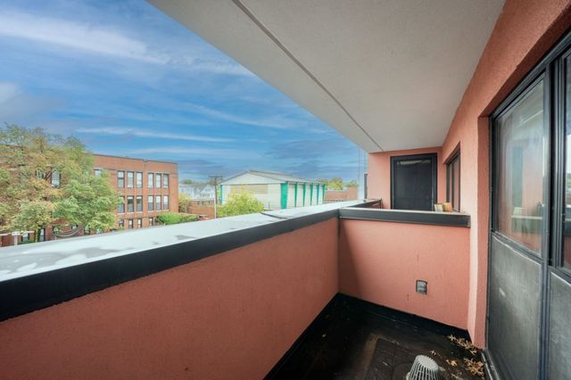 60-R Gibson St B3, Boston, MA 02122