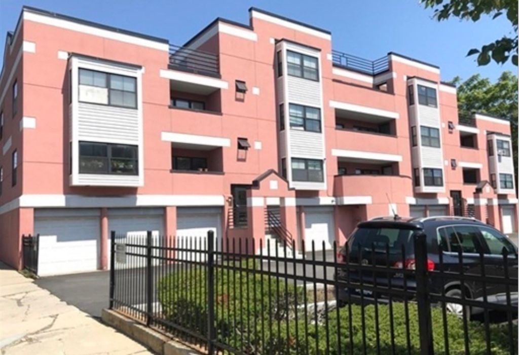 60-R Gibson St B3, Boston, MA 02122