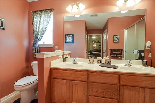 1103 CARLISLE Drive, Raymore, MO 64083