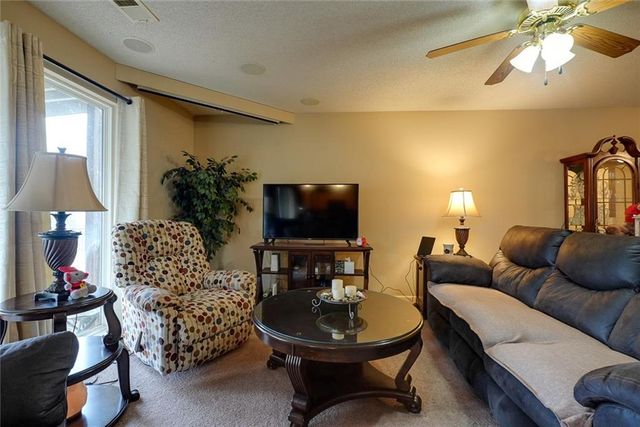 1103 CARLISLE Drive, Raymore, MO 64083