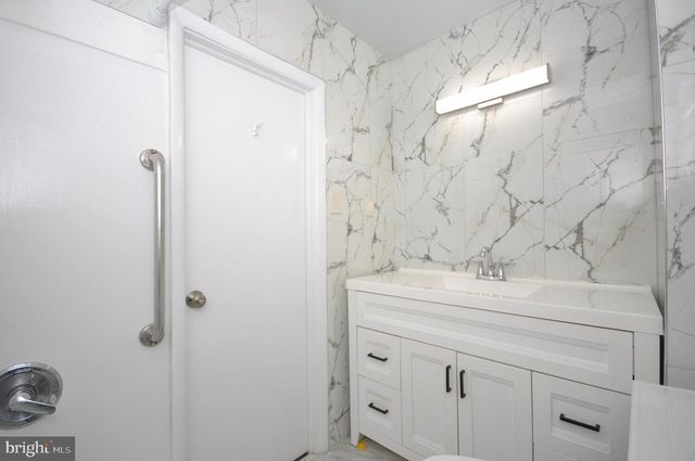 15128 CARTER RD, Philadelphia, PA 19116