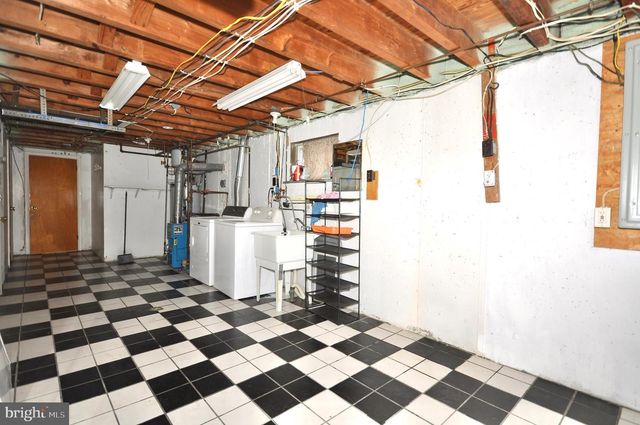 15128 CARTER RD, Philadelphia, PA 19116