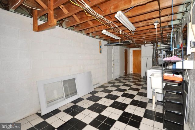 15128 CARTER RD, Philadelphia, PA 19116