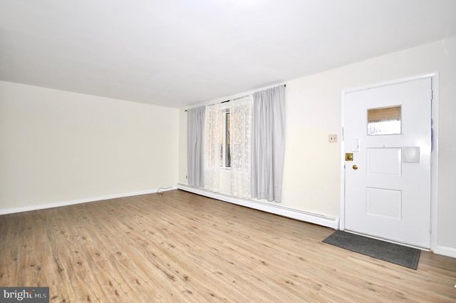 15128 CARTER RD, Philadelphia, PA 19116