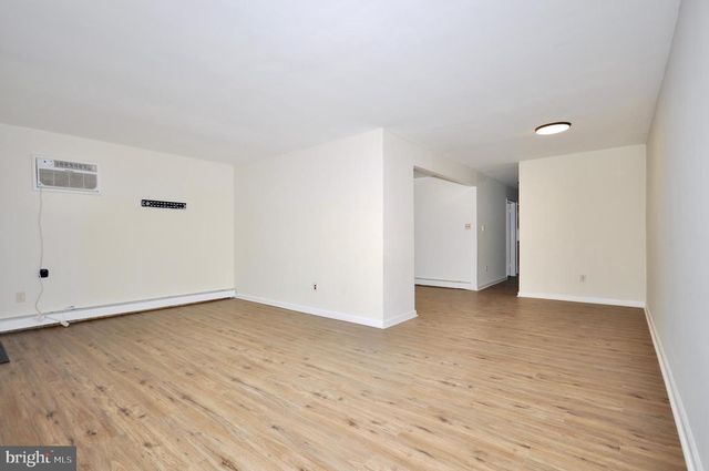 15128 CARTER RD, Philadelphia, PA 19116