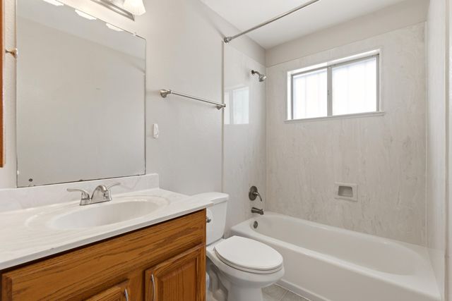 1378 Golden Eye Loop NE, Rio Rancho, NM 87144