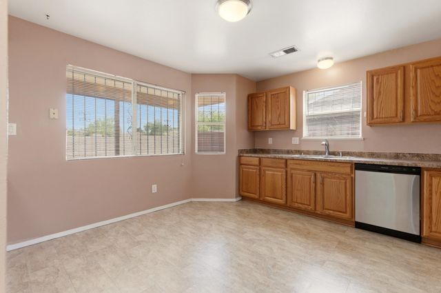 1378 Golden Eye Loop NE, Rio Rancho, NM 87144