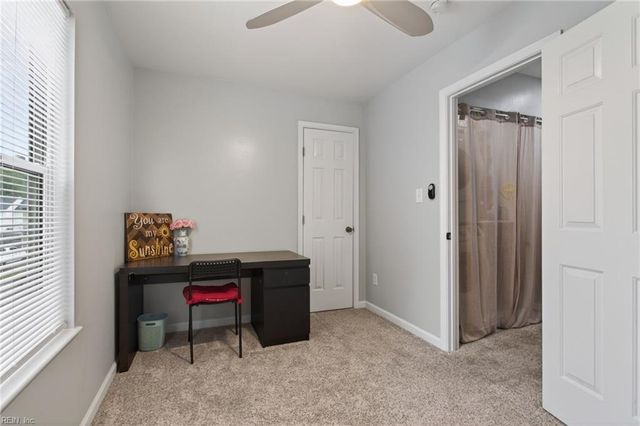 202 Old Hollow RD, Williamsburg, VA 23185