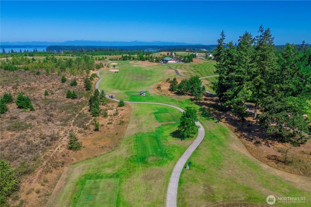 2596 McNeil St #D2, Dupont, WA 98327