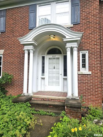 237 PARK LANE Drive, Galesburg, IL 61401