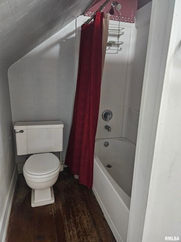 237 PARK LANE Drive, Galesburg, IL 61401