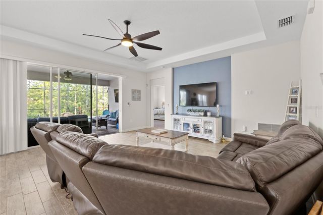 5864 ALENLON WAY, Mount Dora, FL 32757