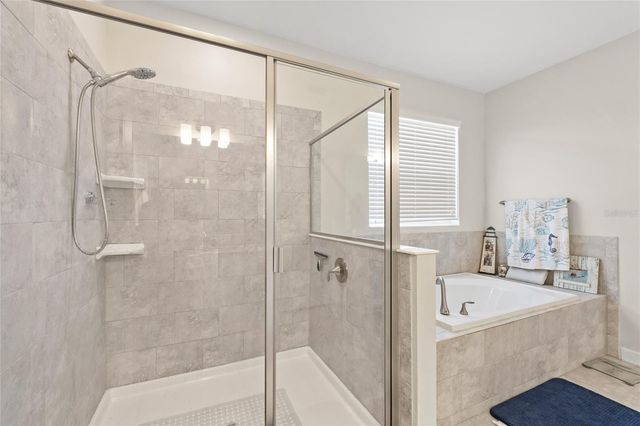 5864 ALENLON WAY, Mount Dora, FL 32757